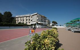 Hotel Janeiro Frontemare